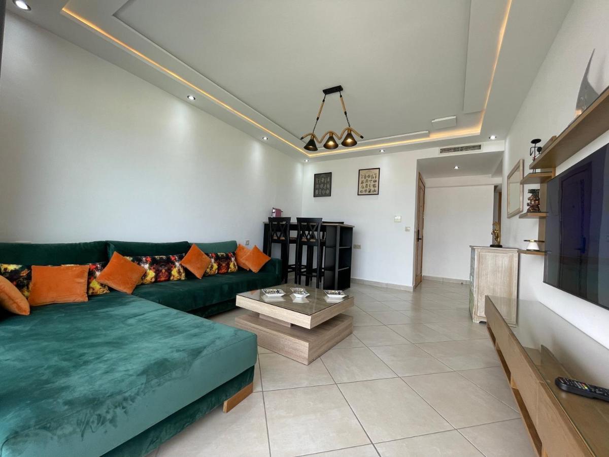 Beachfront High Standard Flat Martil Luaran gambar
